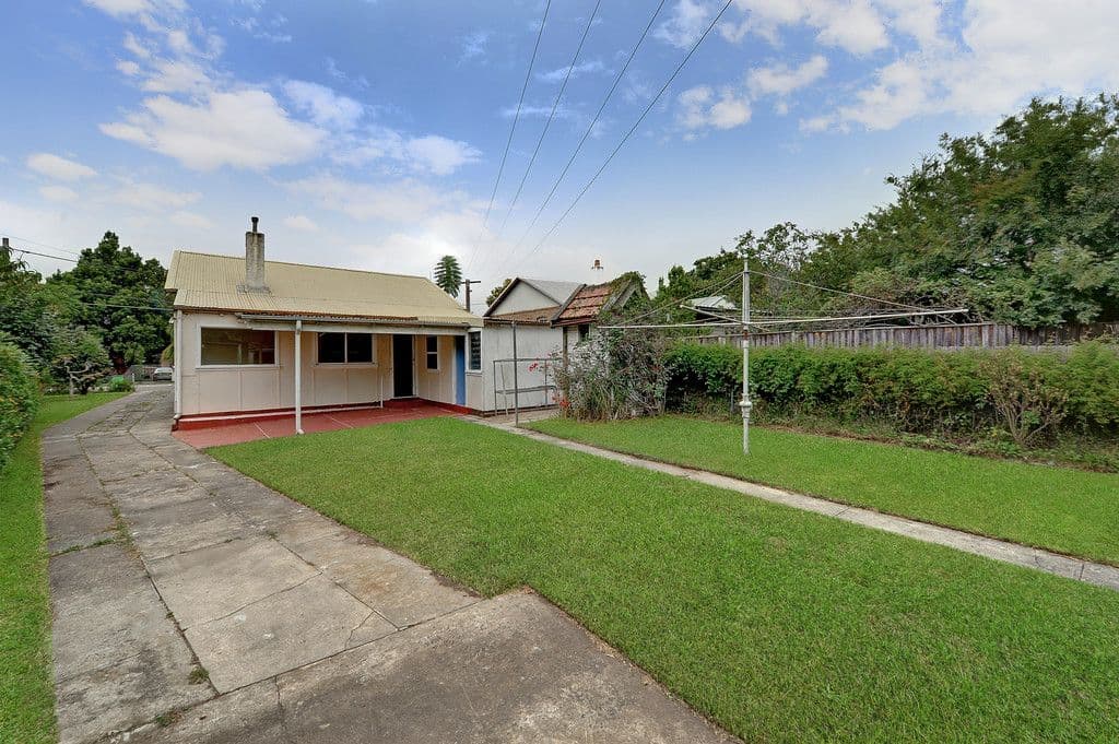 74 Pretoria Parade, HORNSBY NSW 2077, Hornsby - Thumbnail 2