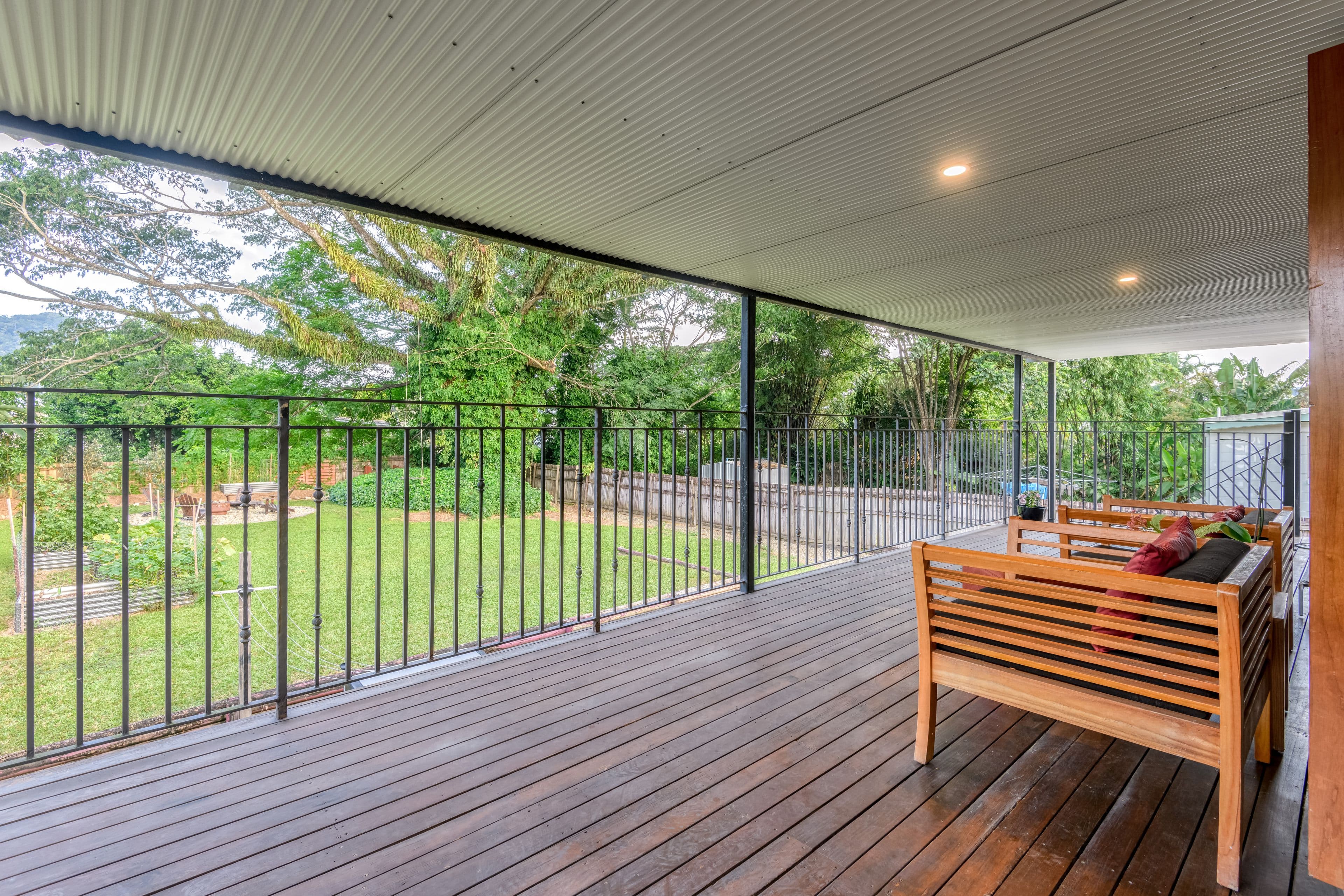 13 Mossman Street, Mossman QLD 4873, Mossman - Thumbnail 2