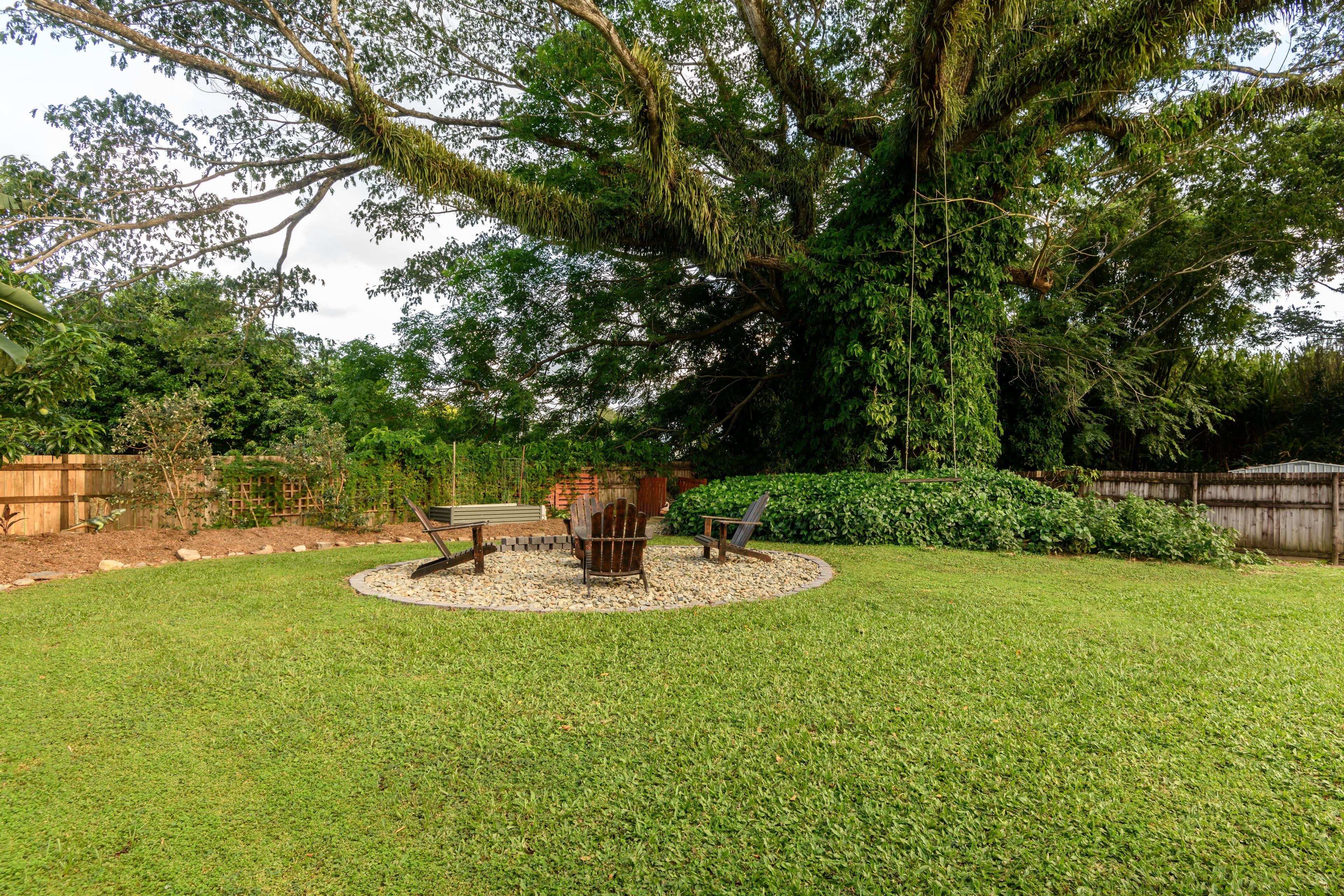 13 Mossman Street, Mossman QLD 4873, Mossman - Thumbnail 3