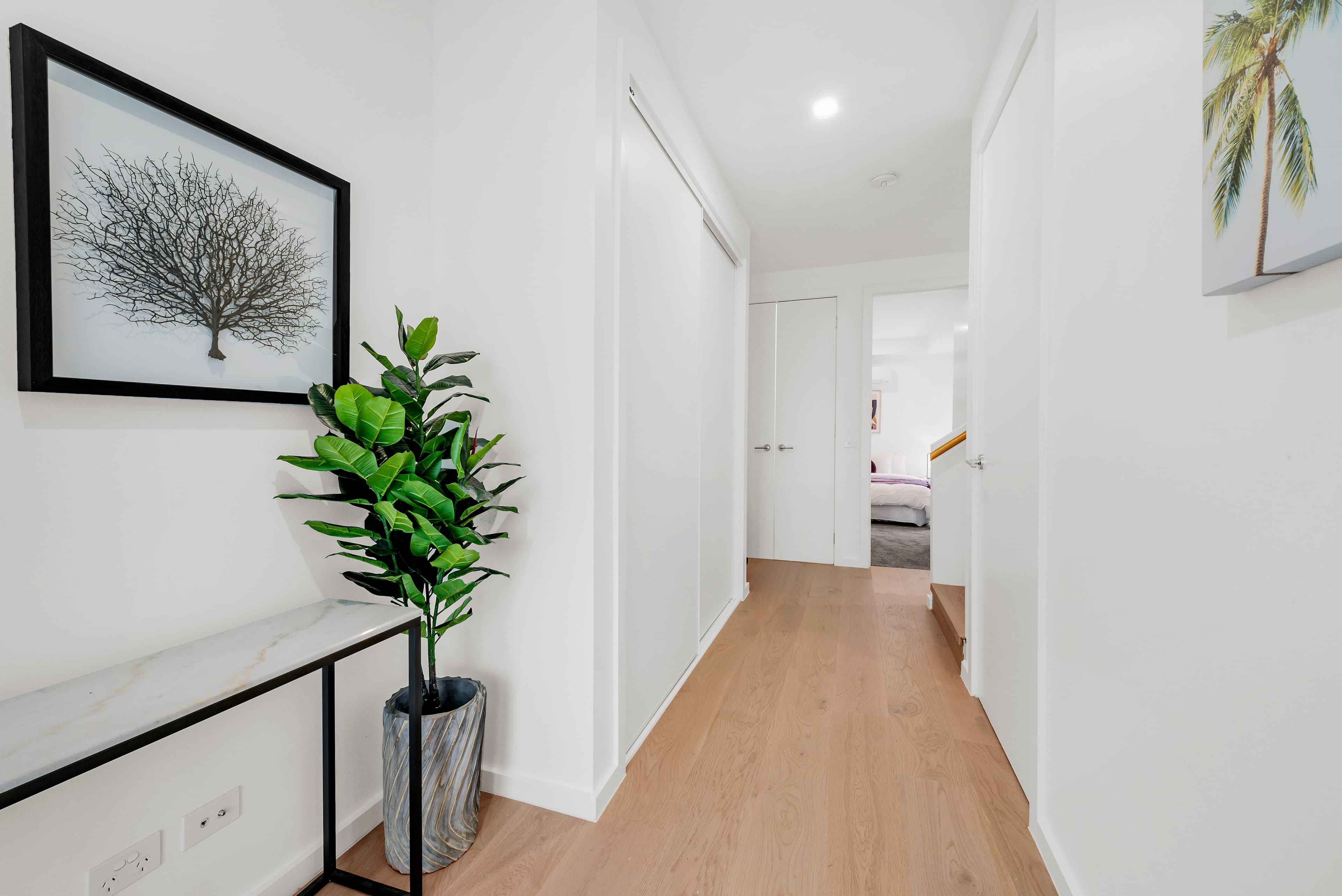 94 Erskine Road, Macleod VIC 3085, Macleod - Thumbnail 2