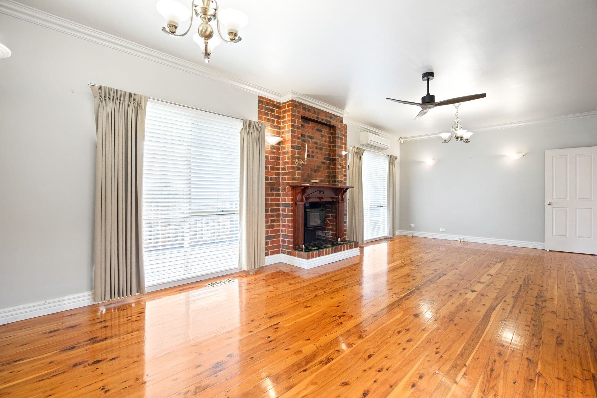 63 Delmont Street, Werribee VIC 3030, Werribee - Thumbnail 7