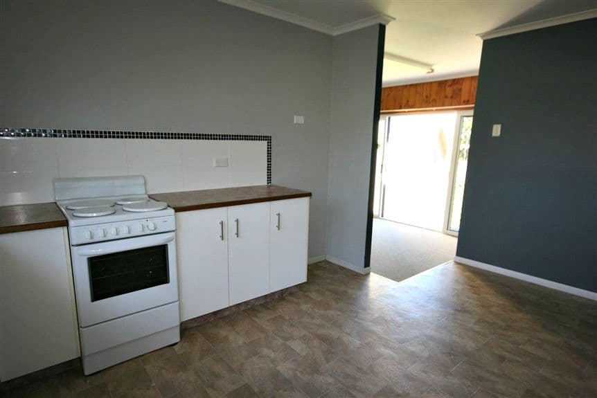 28 Maralyn Avenue, Grasstree Beach QLD 4740, Grasstree Beach - Thumbnail 5