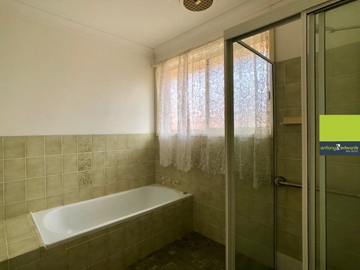 9 Kerr Place, Goulburn NSW 2580, Goulburn - Thumbnail 5