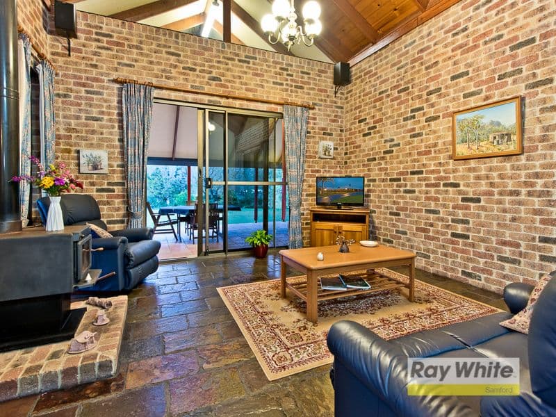 18 Mountain View Court, Samford Valley QLD 4520, Samford Valley - Thumbnail 2