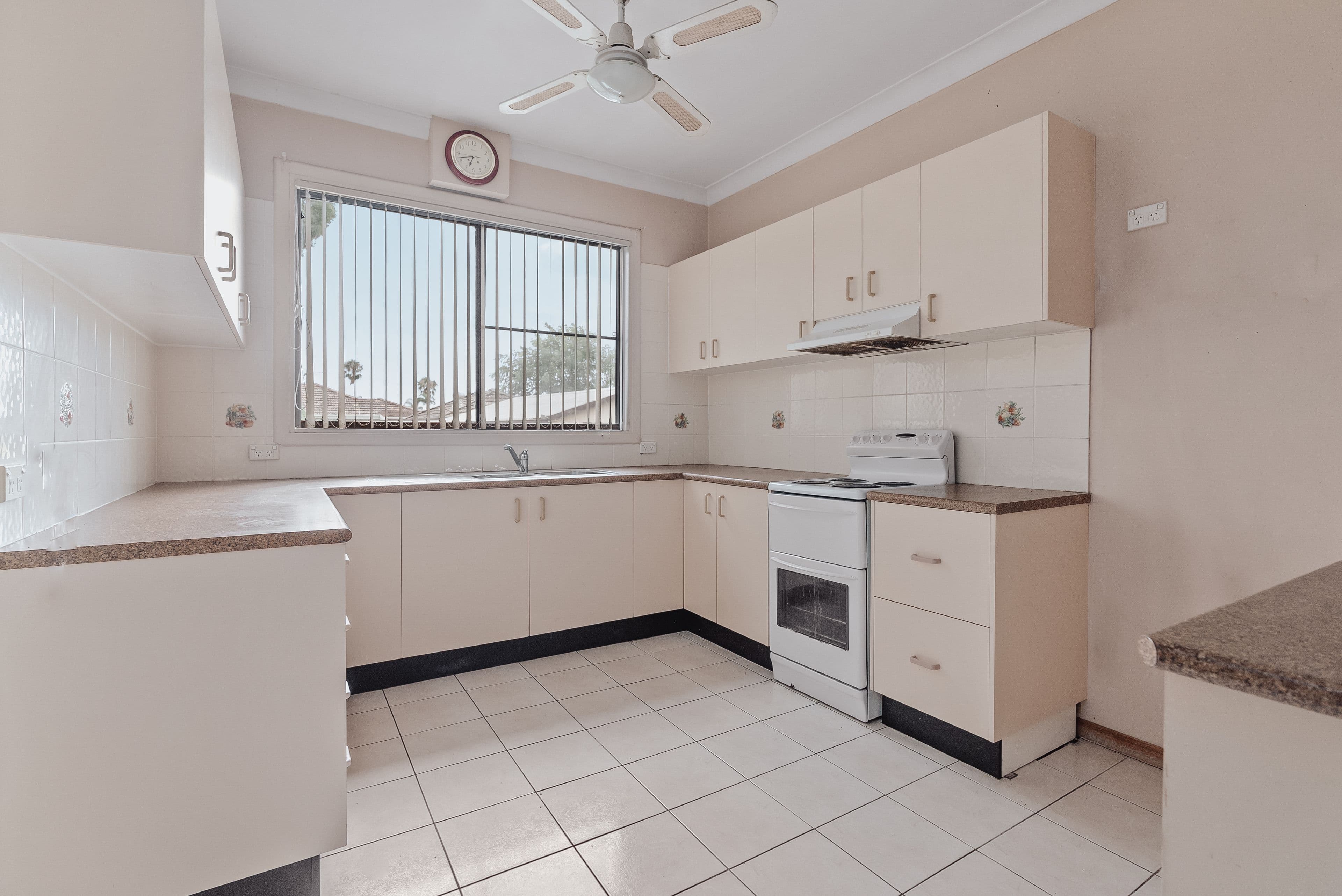 27 Gregory Avenue, Oxley Park NSW 2760, Oxley Park - Thumbnail 5