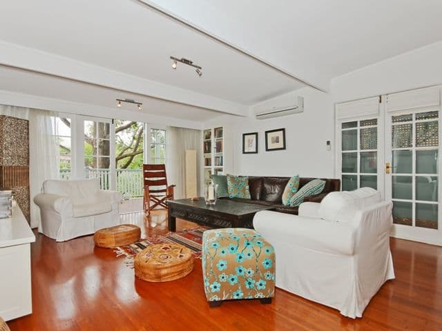 9 Rambler Street, BARDON QLD 4065, Bardon - Thumbnail 3