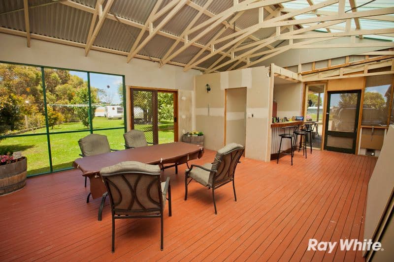 462 - 464 Bayles - Cora Lynn Road, CORA LYNN VIC 3814, Cora Lynn - Thumbnail 5