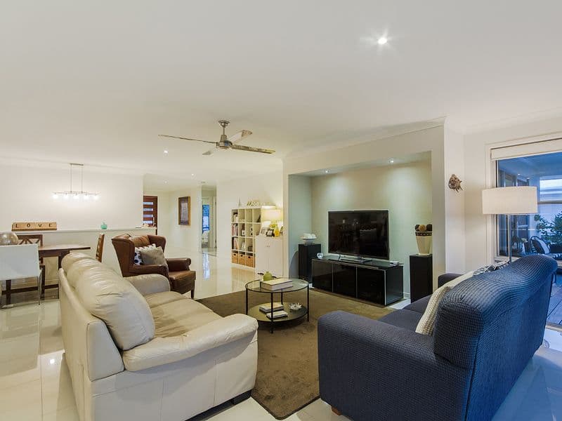 5 Lakes End Court, UPPER COOMERA QLD 4209, Upper Coomera - Thumbnail 8