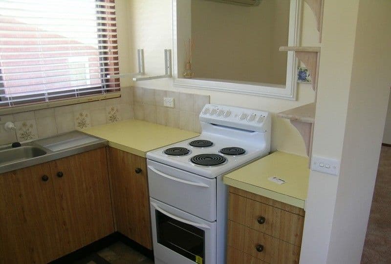 51 Merriman Drive, YASS NSW 2582, Yass - Thumbnail 3