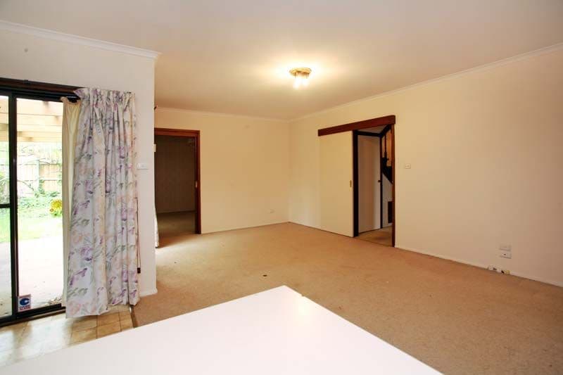 4 Midlothian Place, GLEN WAVERLEY VIC 3150, Glen Waverley - Thumbnail 4
