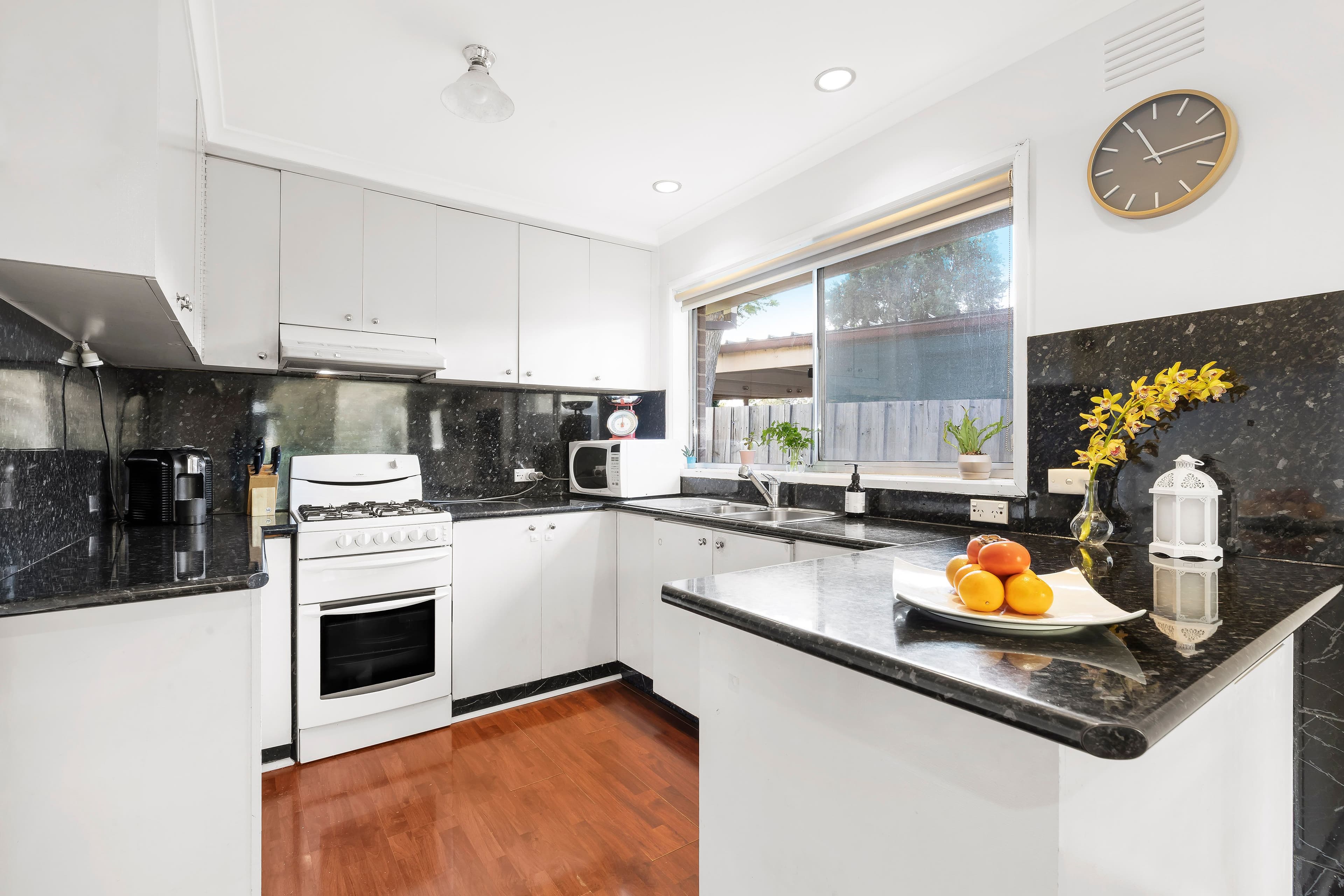 39 Konrads Crescent, Mill Park VIC 3082, Mill Park - Thumbnail 2