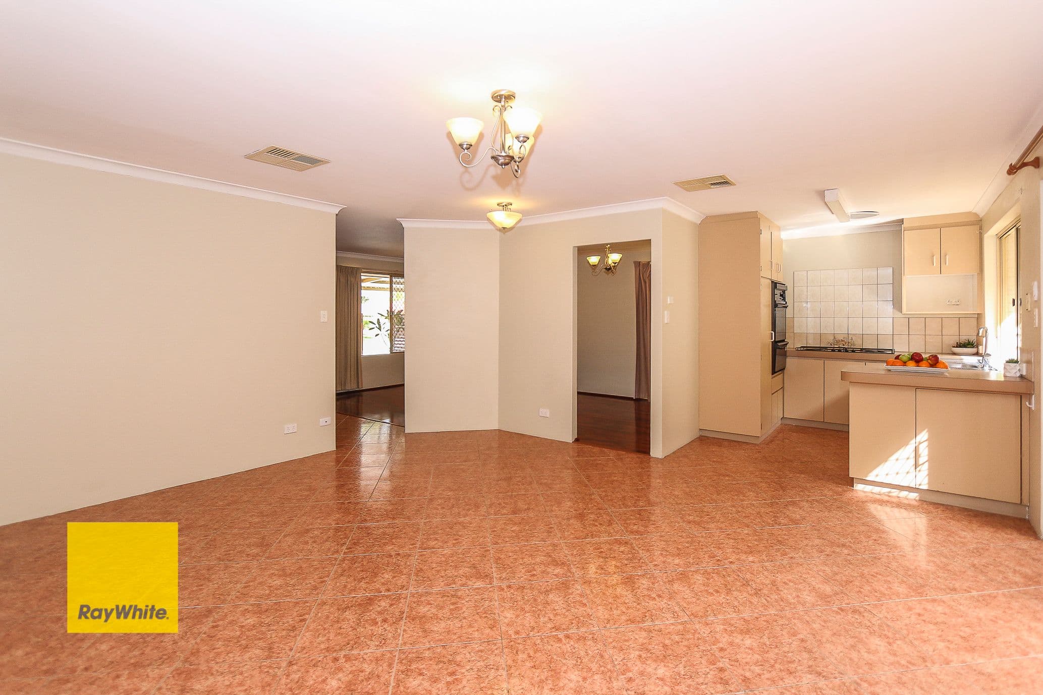 11 Teviot Place, Beechboro WA 6063, Beechboro - Thumbnail 2
