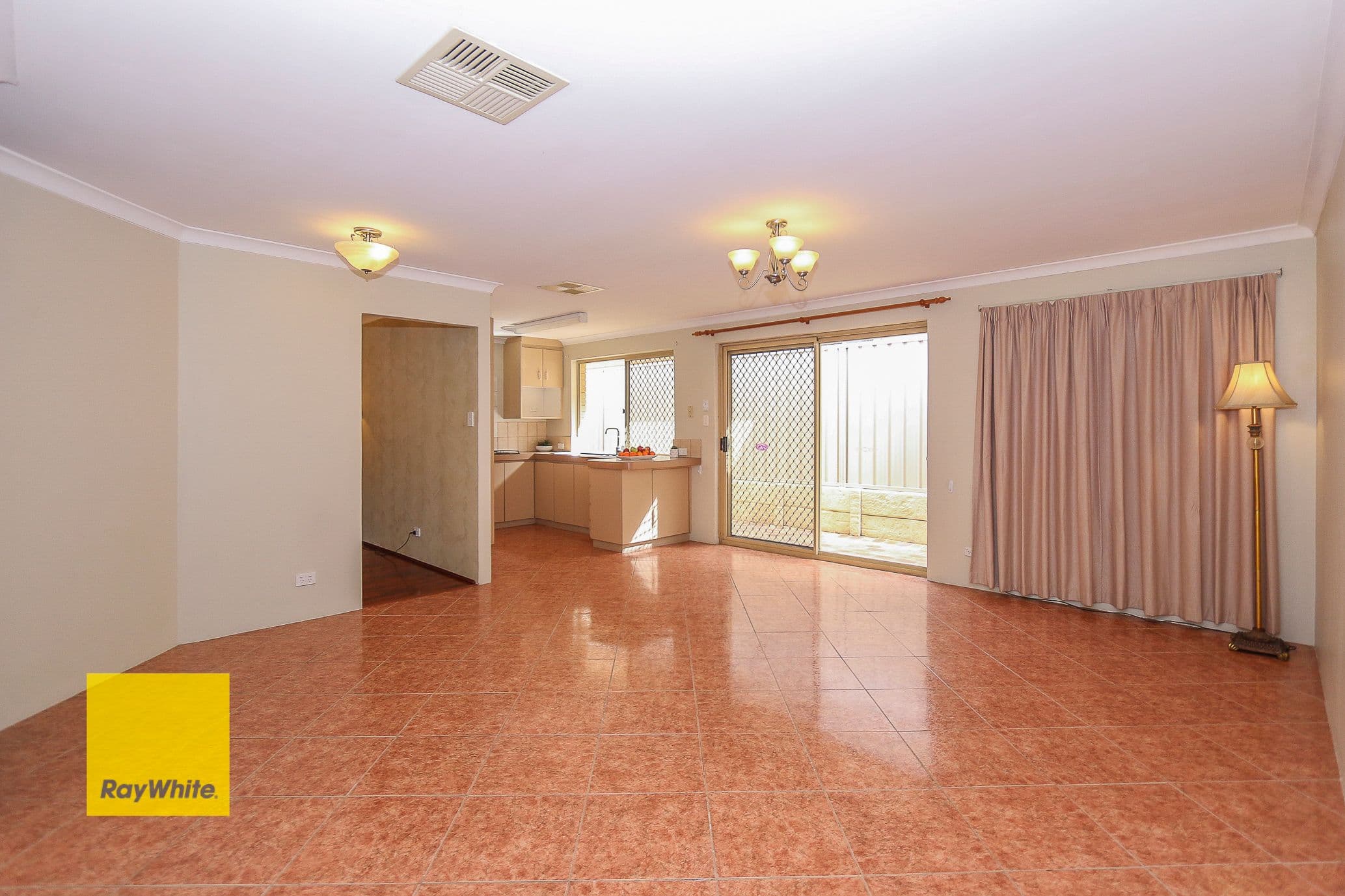 11 Teviot Place, Beechboro WA 6063, Beechboro - Thumbnail 6