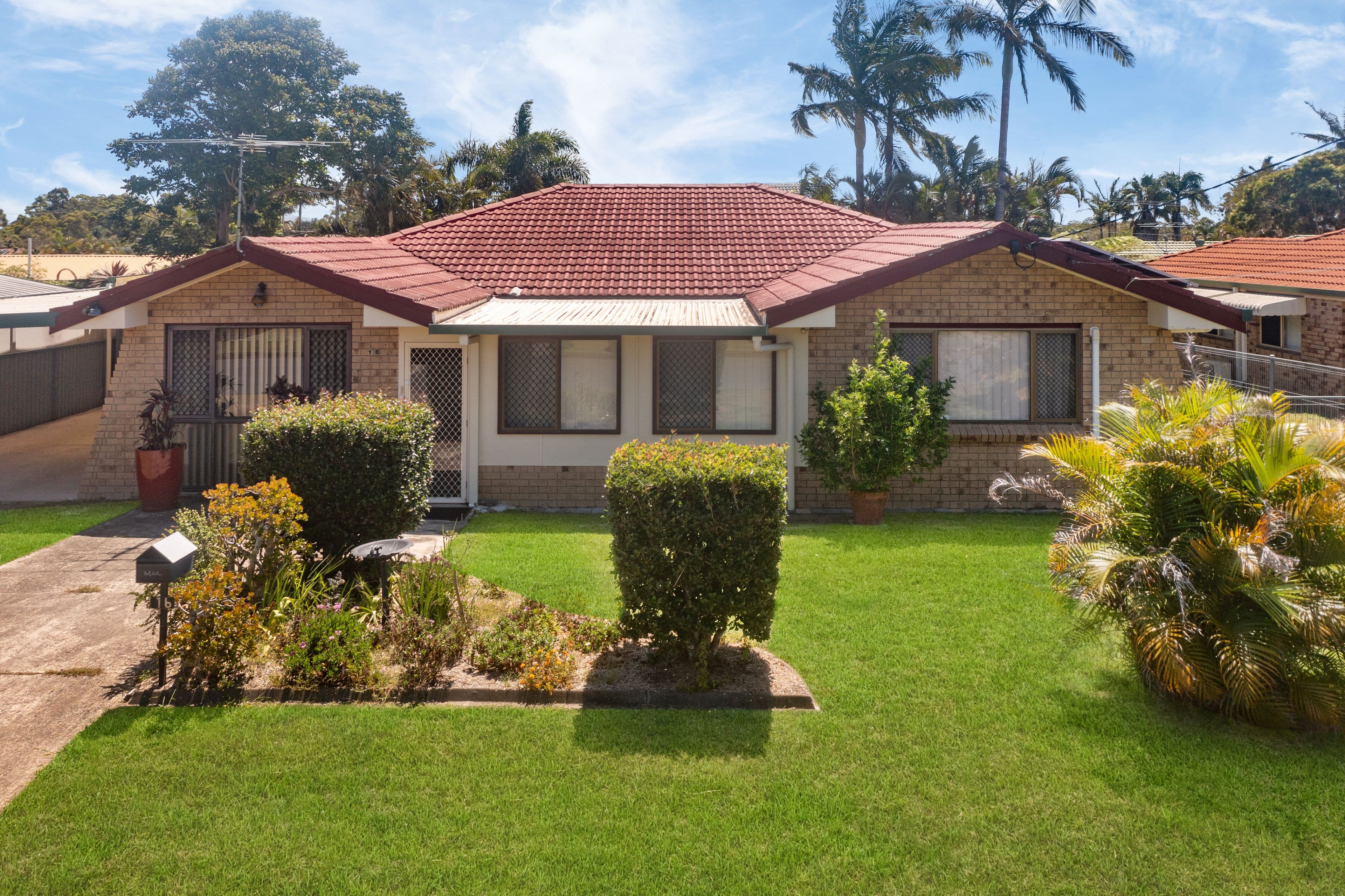 16 Sunbury Street, Birkdale QLD 4159, Birkdale - Image 1
