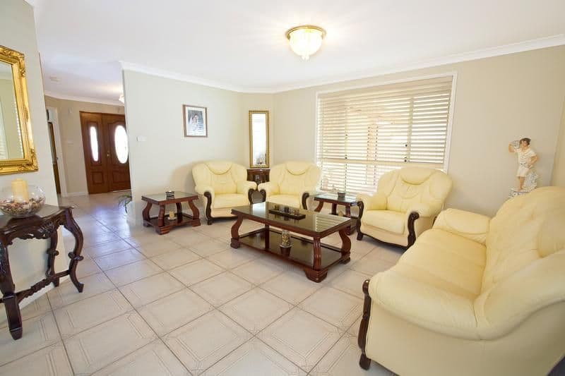 12 Dowding Close, CECIL HILLS NSW 2171, Cecil Hills - Thumbnail 6