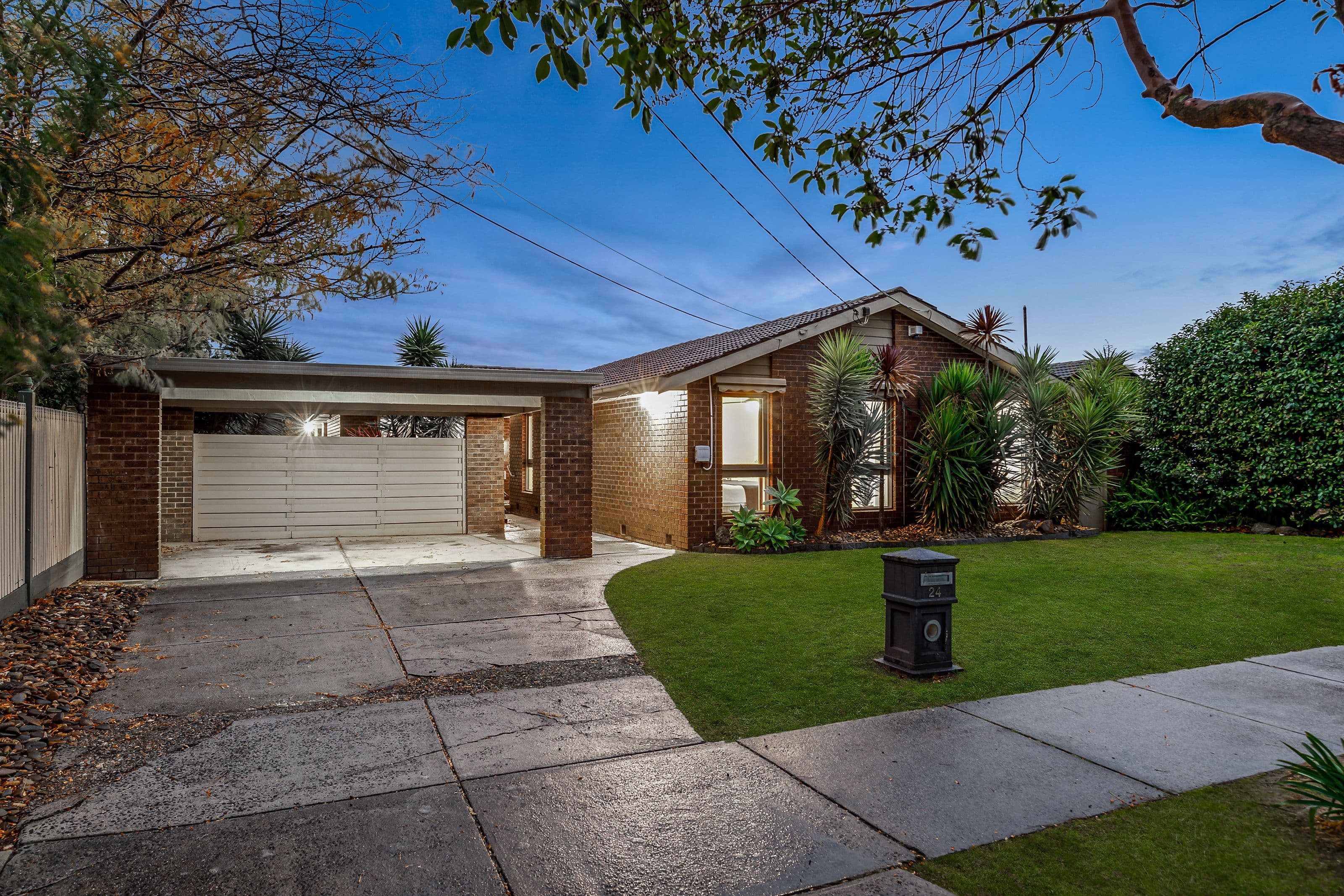 24 Tudawali Crescent, Wheelers Hill VIC 3150, Wheelers Hill - Image 1