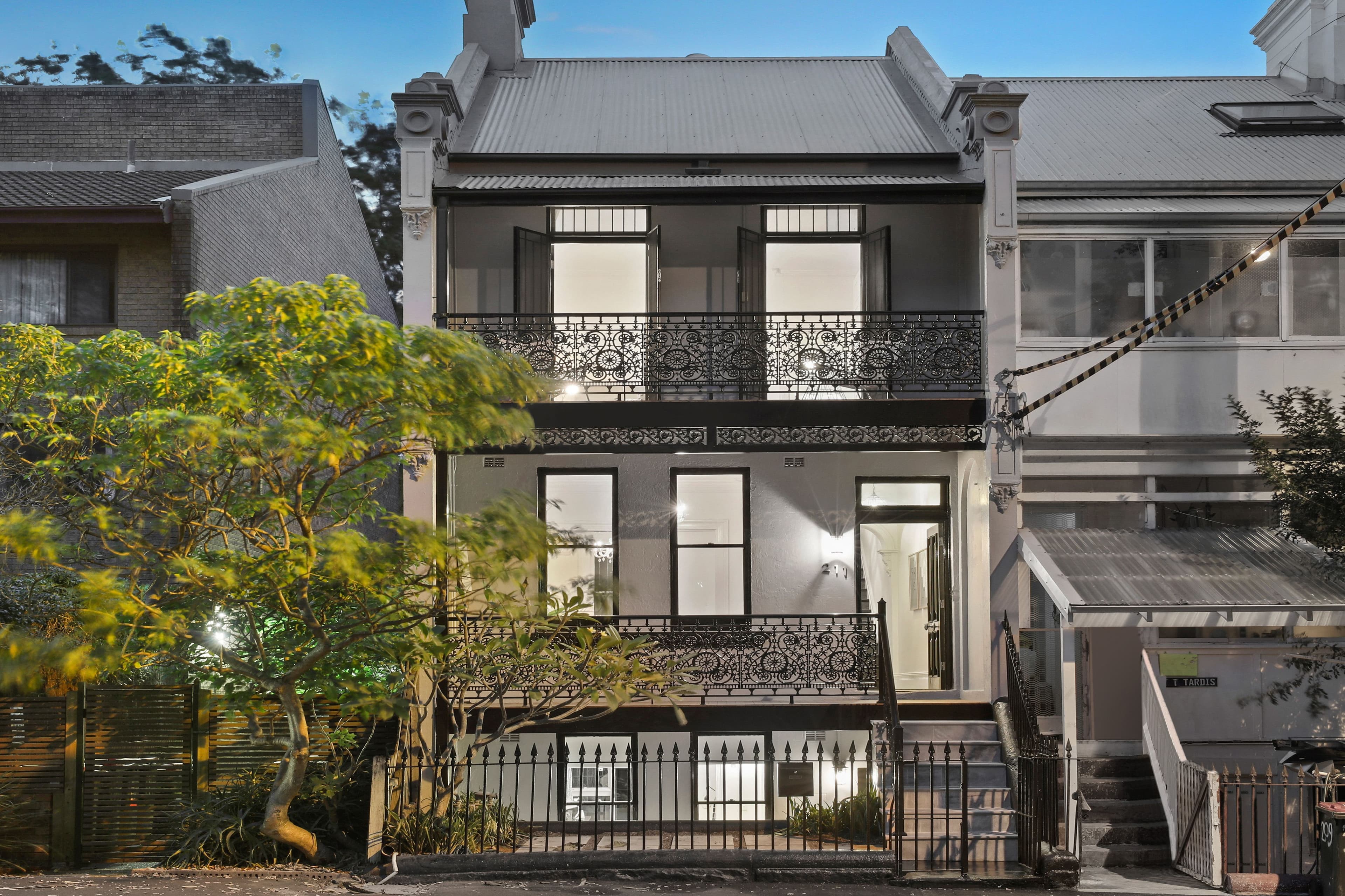211 Bridge Road, Glebe - Image 1
