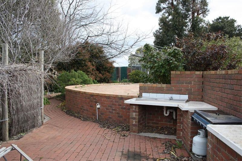 41 Darraweit Road, WALLAN VIC 3756, Wallan - Thumbnail 8