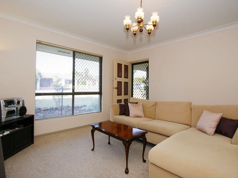63 Gayford Way, GIRRAWHEEN WA 6064, Girrawheen - Thumbnail 3