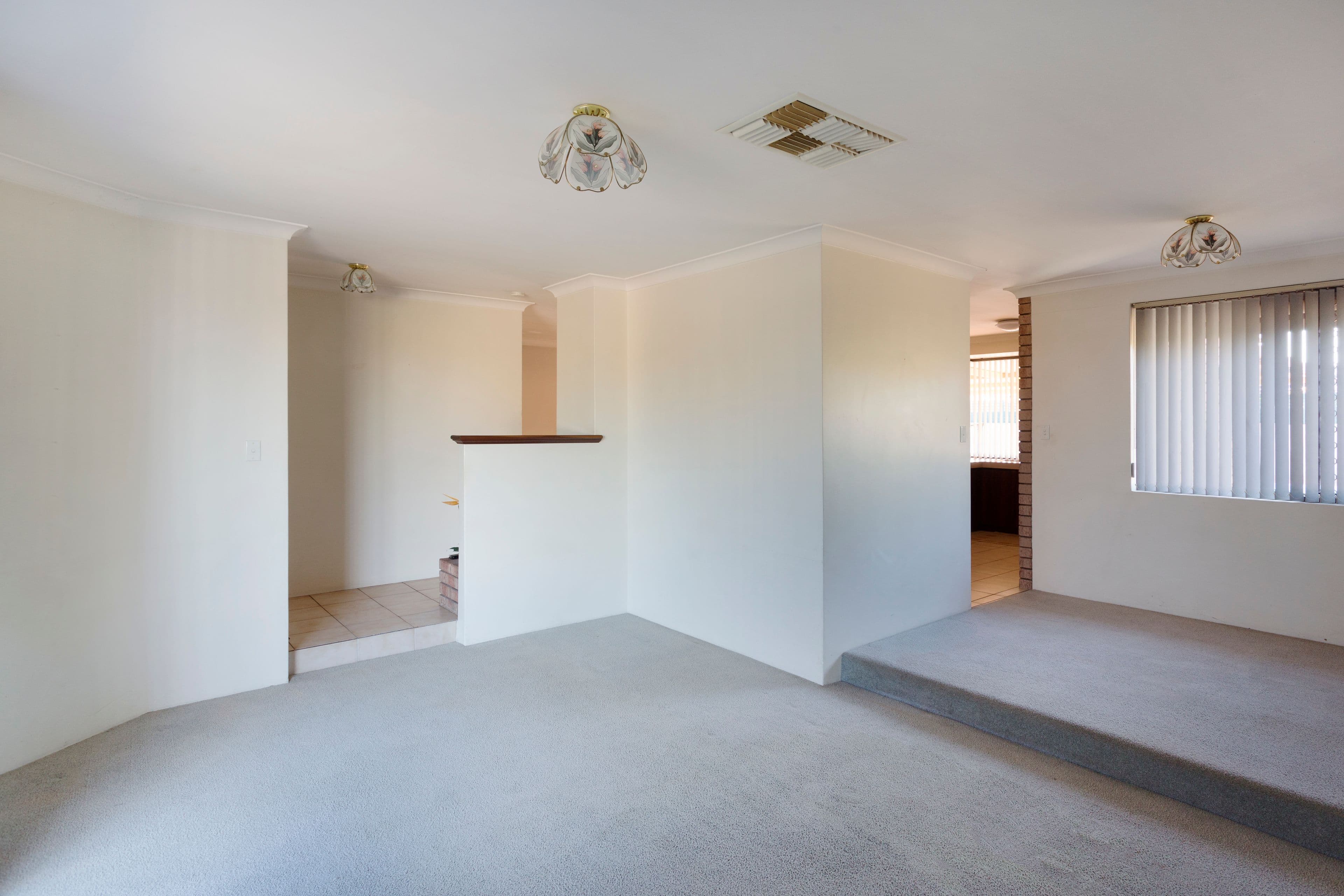7 Mistletoe Drive, Huntingdale WA 6110, Huntingdale - Thumbnail 4