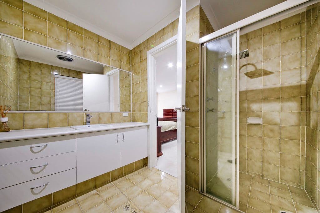 128 McGilvray Avenue, Noranda WA 6062, Noranda - Thumbnail 5
