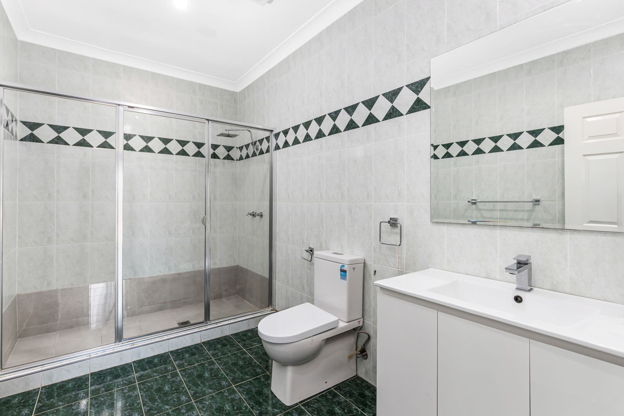 16 Rainham Circuit, West Hoxton NSW 2171, West Hoxton - Thumbnail 8