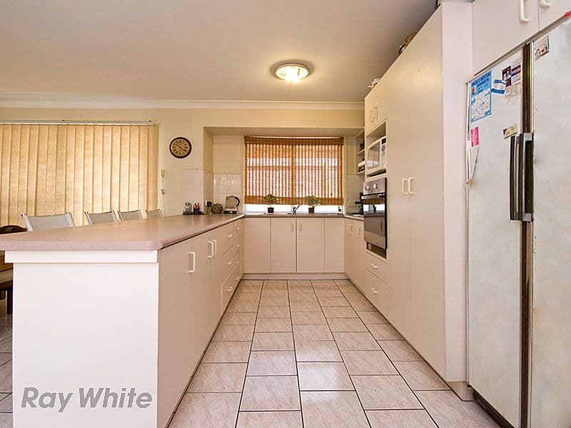 4 Argyle Place, FOREST LAKE QLD 4078, Forest Lake - Thumbnail 4