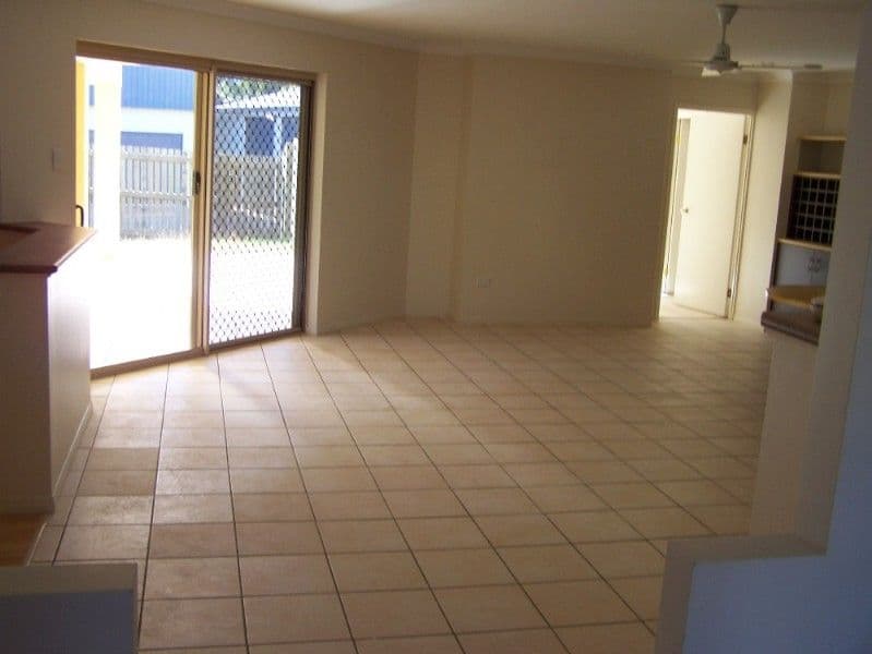 34 Caribbean Crescent, YEPPOON QLD 4703, Yeppoon - Thumbnail 5