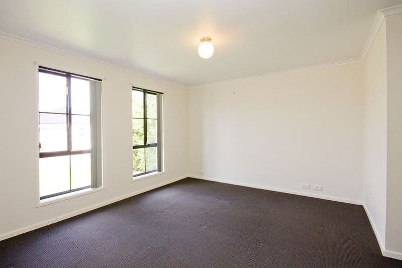 17 Swanbourne Drive, NORTHGATE SA 5085, Northgate - Thumbnail 4