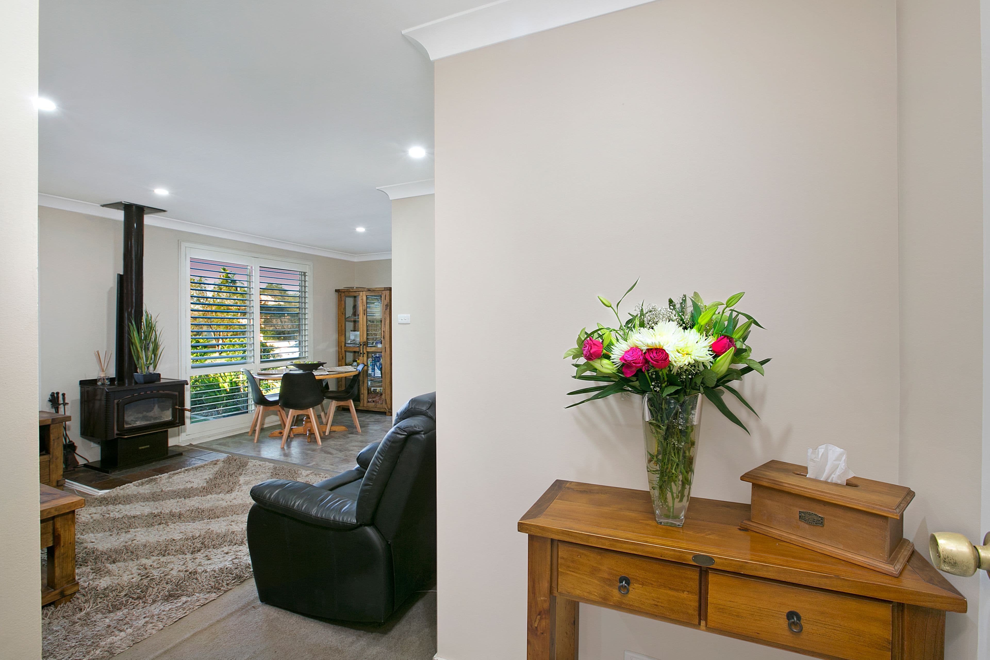 33 Dutton Road, Buxton - Thumbnail 4