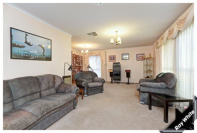 6 Turriff Street, CHISHOLM ACT 2905, Chisholm - Thumbnail 4