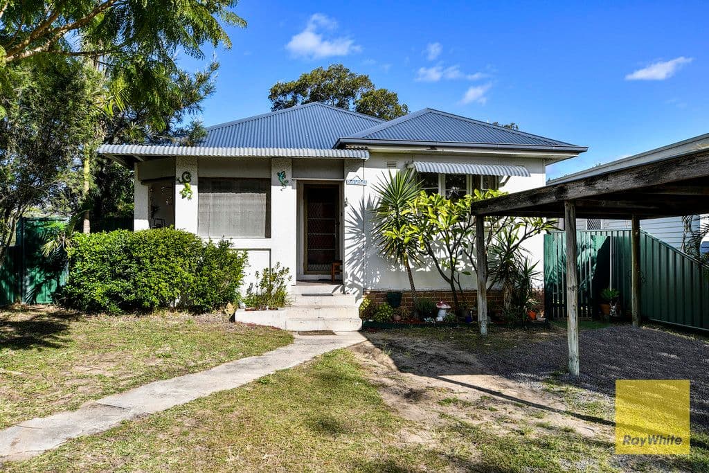 34 Adelaide Avenue, Umina Beach NSW 2257, Umina Beach - Thumbnail 2
