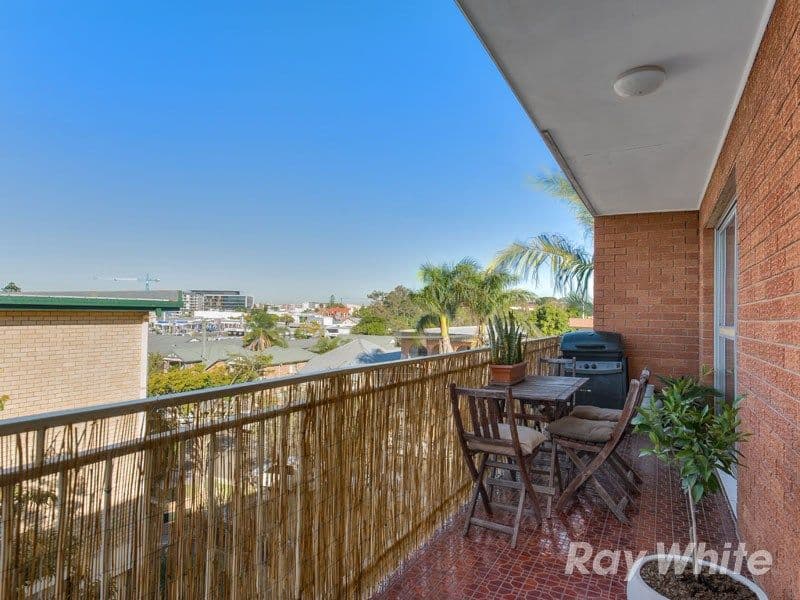 37 Oliver Street, NUNDAH QLD 4012, Nundah - Thumbnail 4