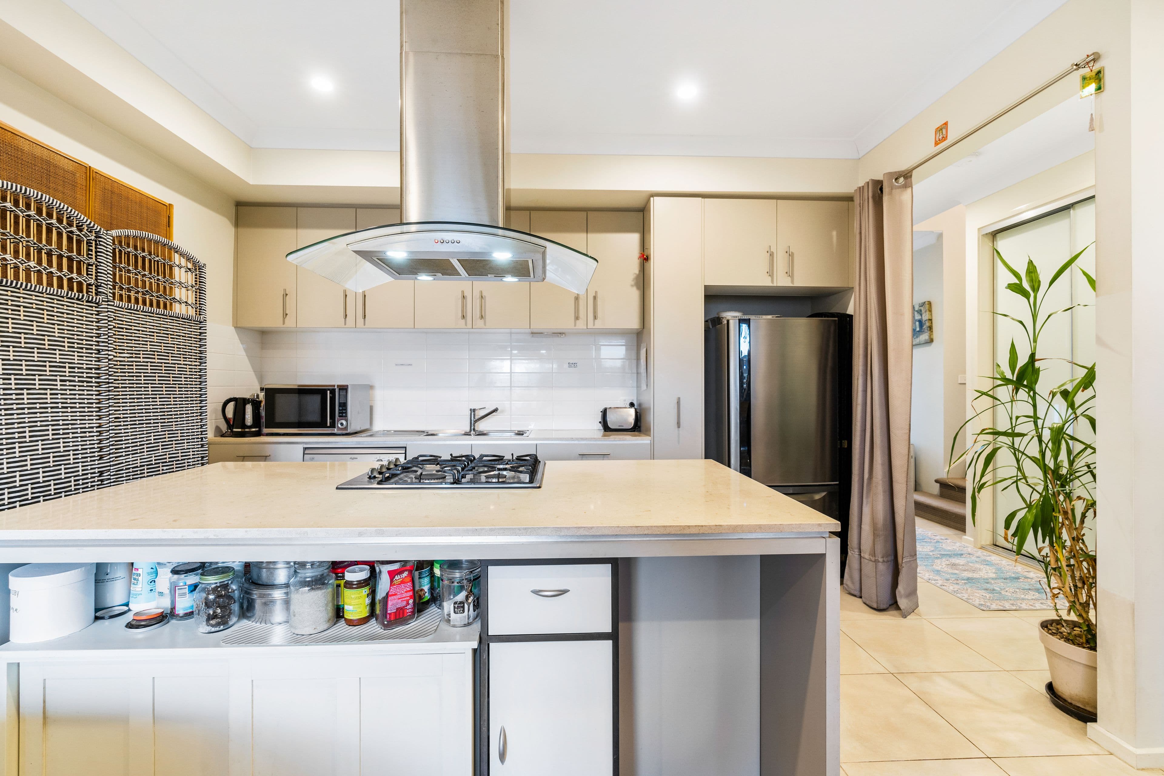 129 Liz Kernohan Drive, Elderslie NSW 2570, Elderslie - Thumbnail 2