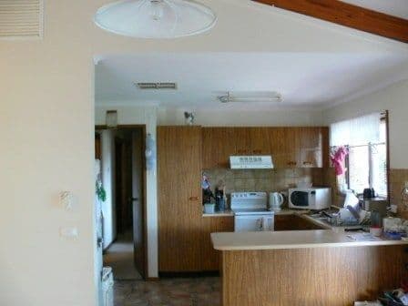 4 Thomas Place, CULCAIRN NSW 2660, Culcairn - Thumbnail 2