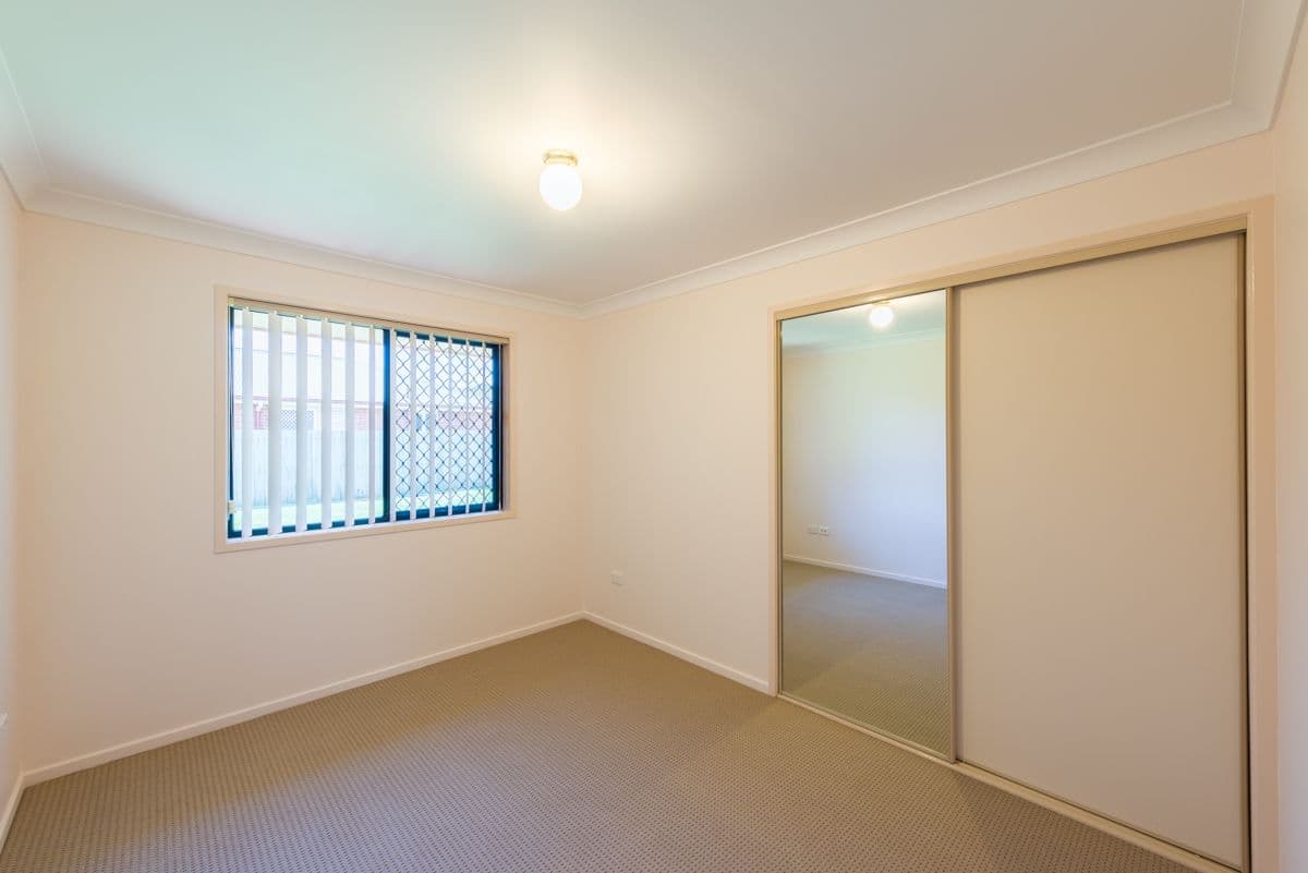 2 Weis Crescent, MIDDLE RIDGE QLD 4350, Middle Ridge - Thumbnail 6