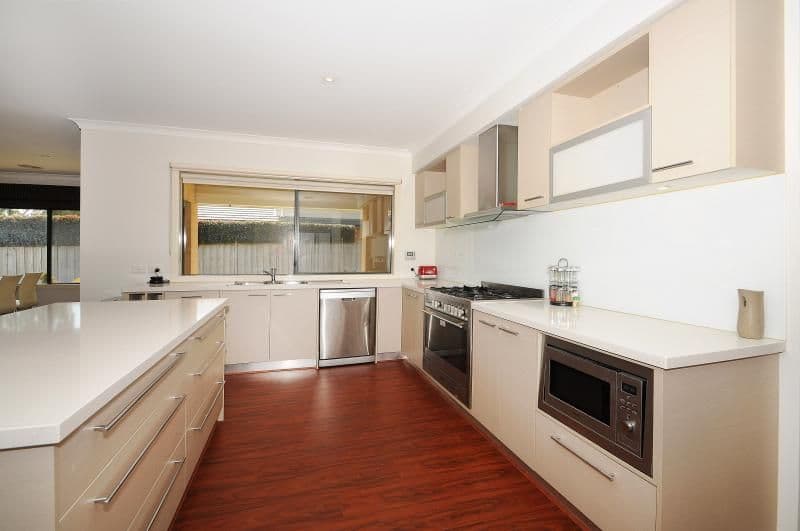 2 Mawson Walk, Sandhurst VIC 3977, Sandhurst - Thumbnail 2