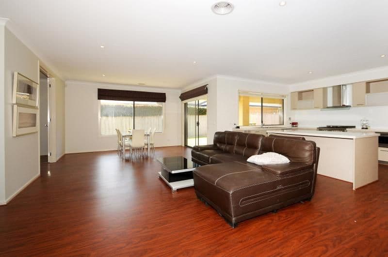 2 Mawson Walk, Sandhurst VIC 3977, Sandhurst - Thumbnail 3