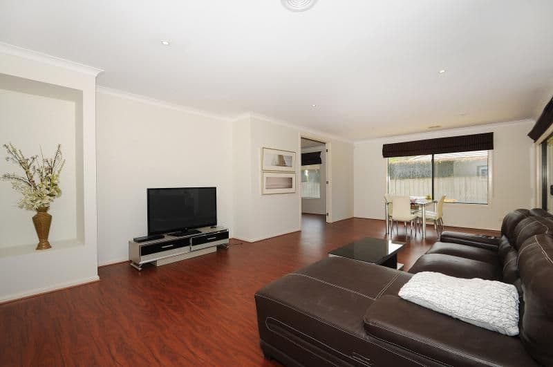 2 Mawson Walk, Sandhurst VIC 3977, Sandhurst - Thumbnail 6