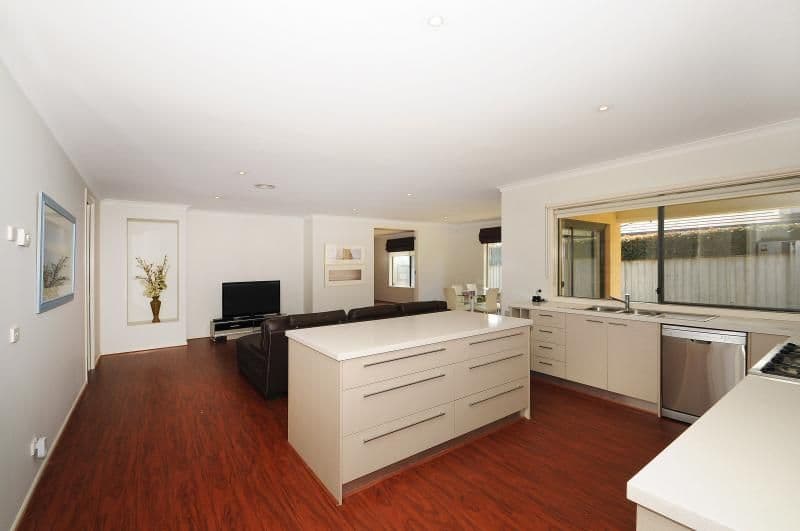 2 Mawson Walk, Sandhurst VIC 3977, Sandhurst - Thumbnail 8