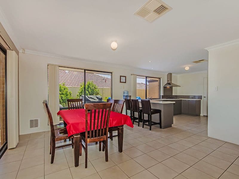 28 WIBBERLEY Loop, BALDIVIS WA 6171, Baldivis - Thumbnail 7