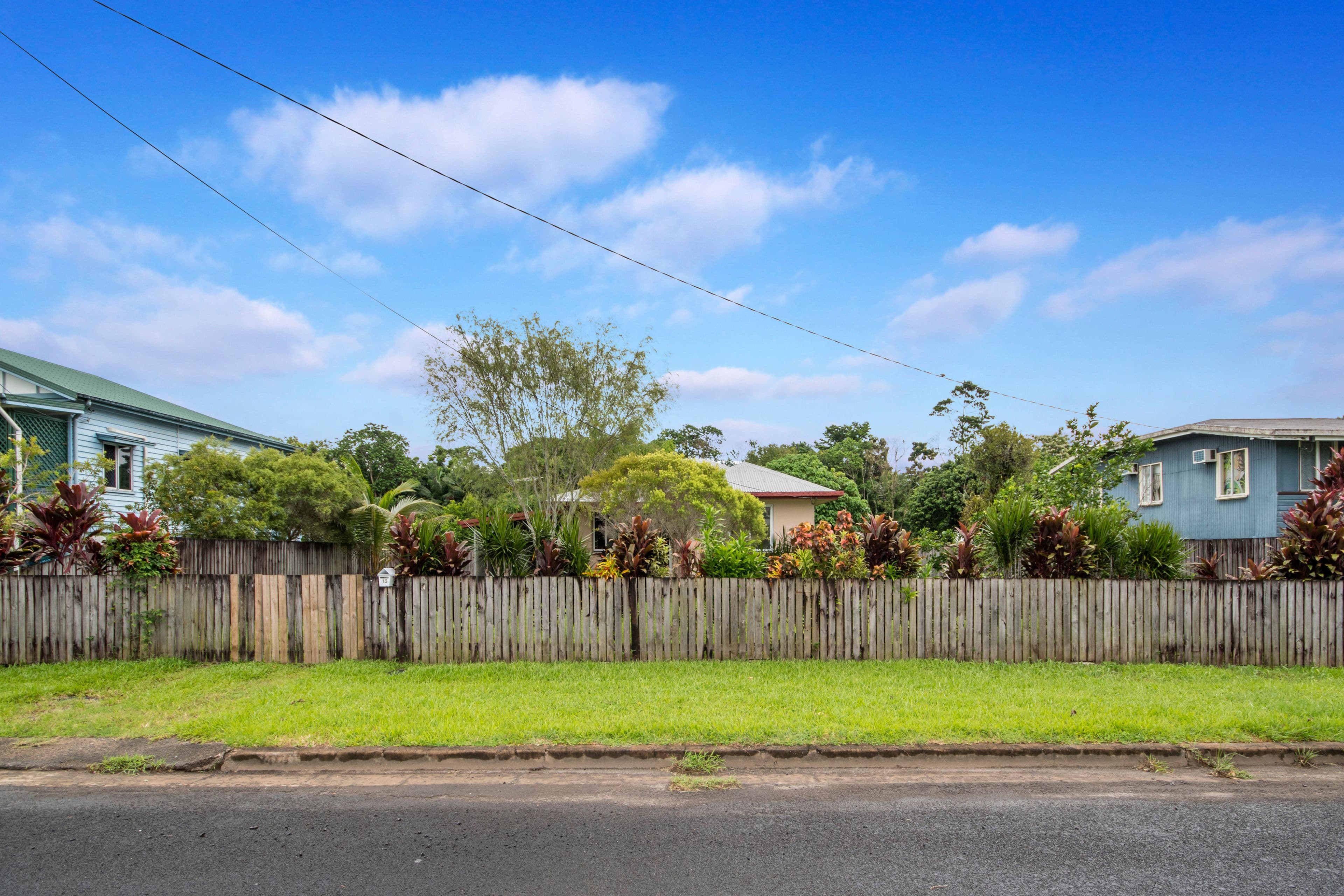 18 Campbell Street, Innisfail QLD 4860, Innisfail - Thumbnail 2