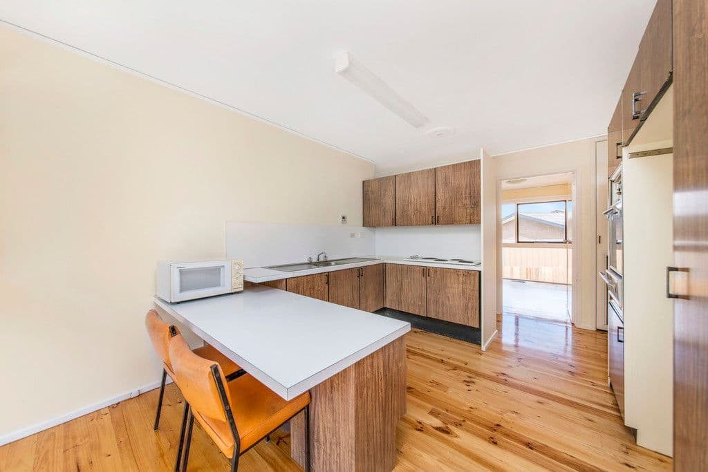 8 Olliff Place, Farrer ACT 2607, Farrer - Thumbnail 4
