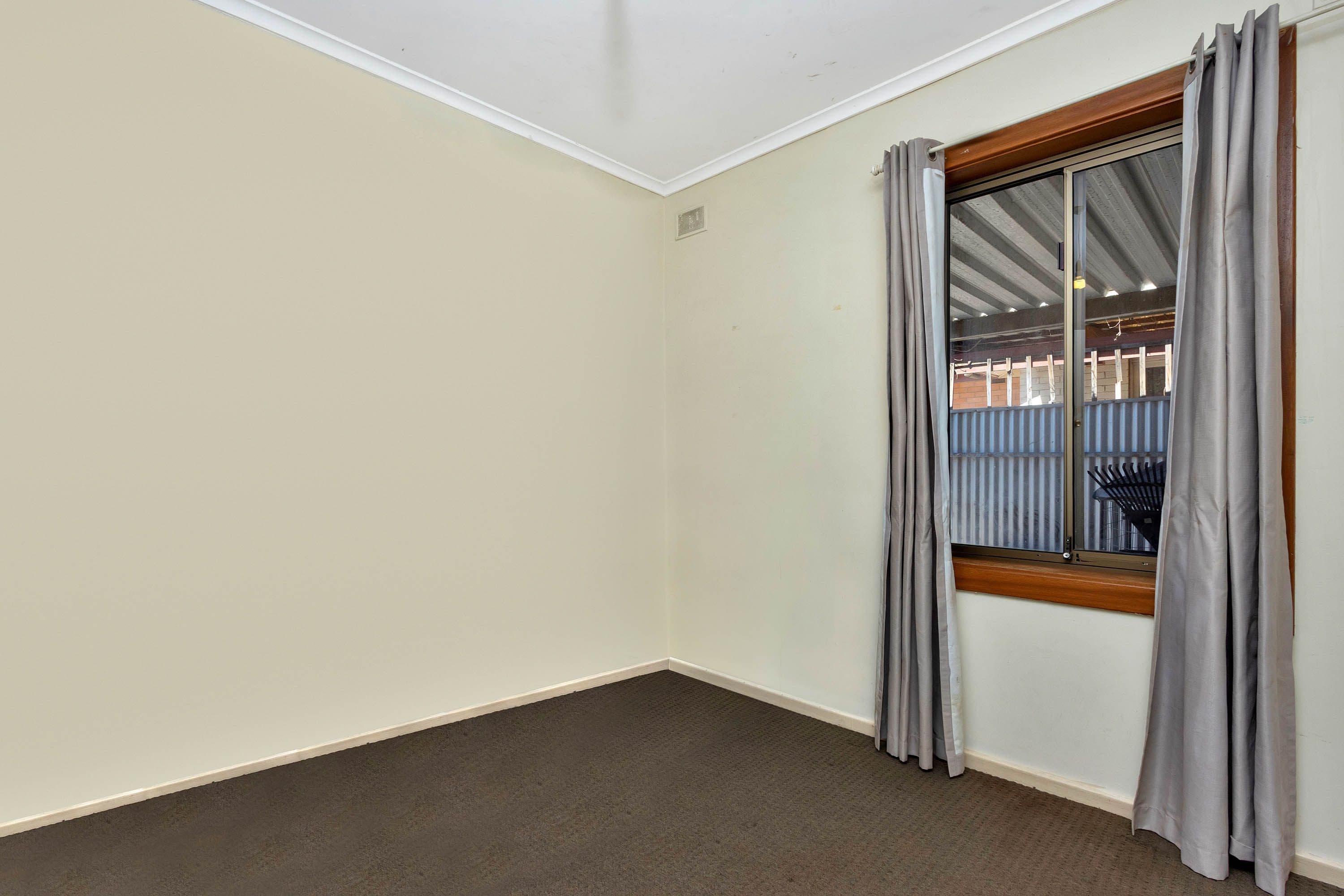 24 Wasley Street, Elizabeth Downs SA 5113, Elizabeth Downs - Thumbnail 2