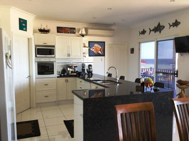 lot 206/10 Leeding Terrace, Caloundra, QLD, 4551, Caloundra - Thumbnail 7