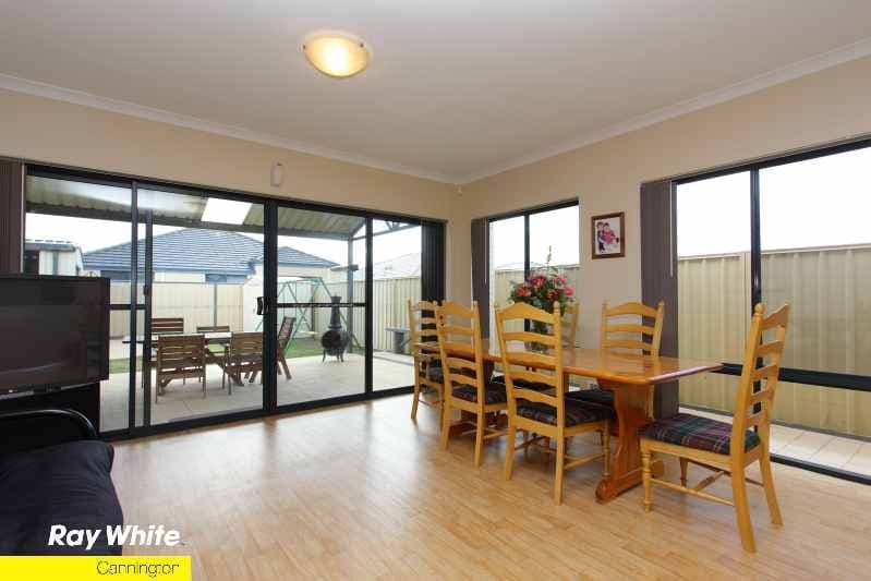 14 Gianatti Ramble, EAST CANNINGTON WA 6107, East Cannington - Thumbnail 7