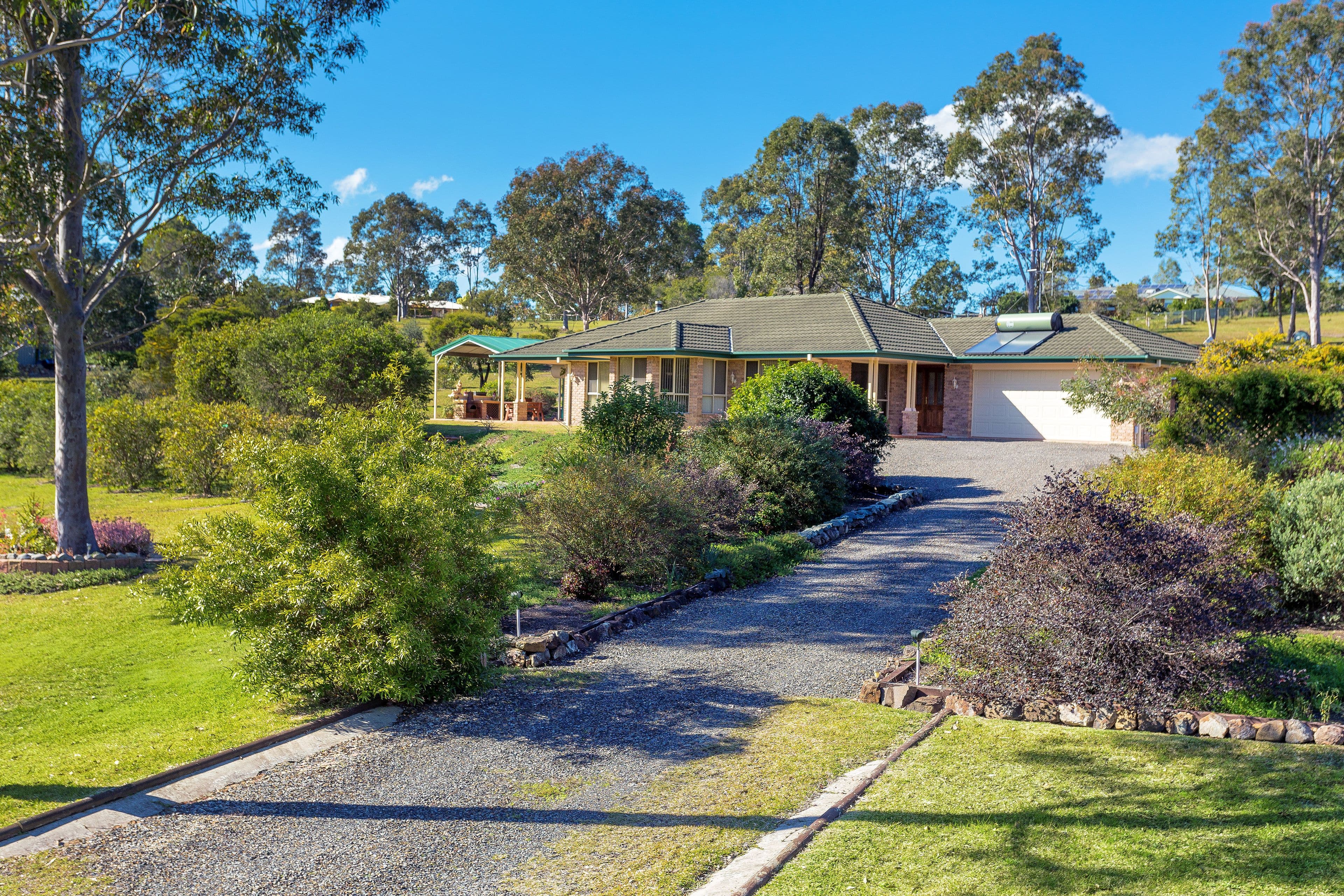 57 Gracelands Place, Pampoolah - Thumbnail 2