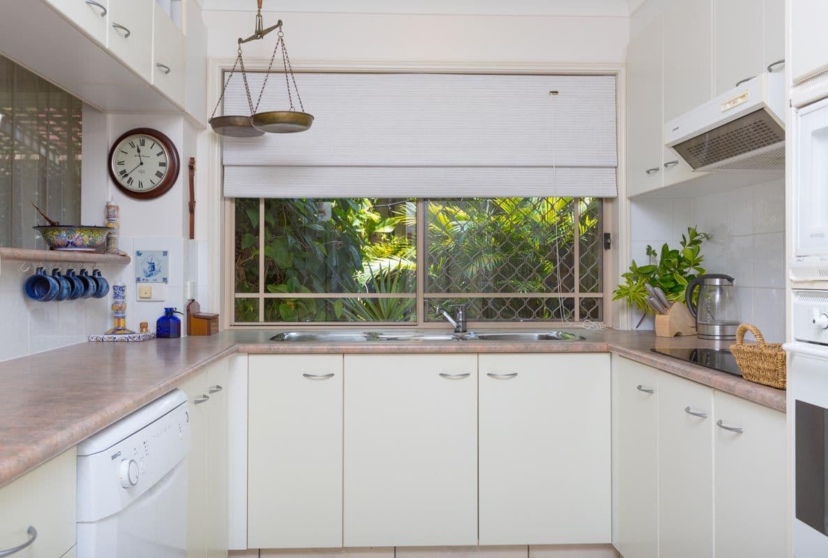 28 Carwoola Street, Bardon QLD 4065, Bardon - Thumbnail 6