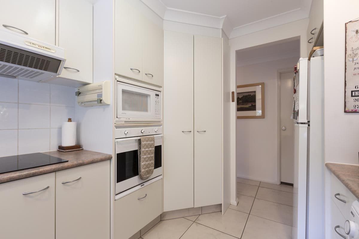 28 Carwoola Street, Bardon QLD 4065, Bardon - Thumbnail 7