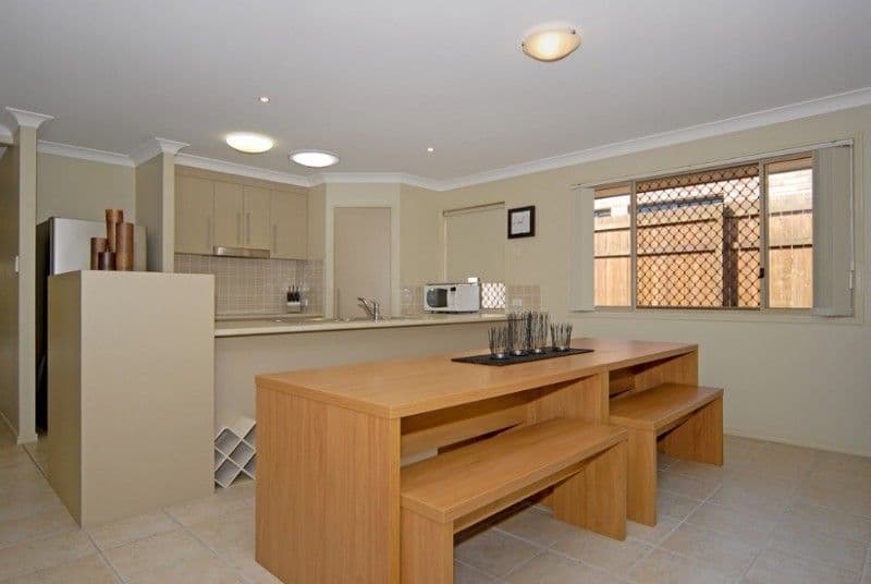 163 Lakeside Avenue, SPRINGFIELD LAKES QLD 4300, Springfield Lakes - Thumbnail 4